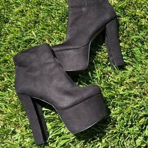 Black Platform Booties Size 7